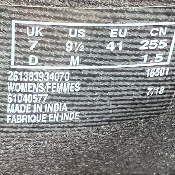 Clark’s Maypearl Fawn Black Leather Side Zip Western Style Ankle Bootie - Picture 13 of 14